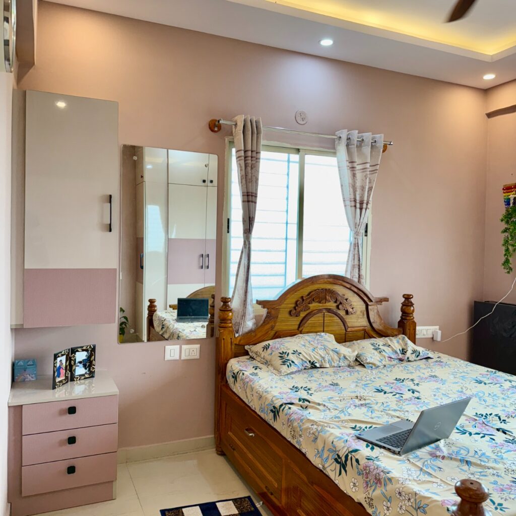 Bedroom Interior Design 
infrainterio